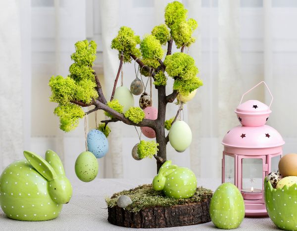 Wie gestaltet und dekoriert man einen niedlichen Osterbaum?