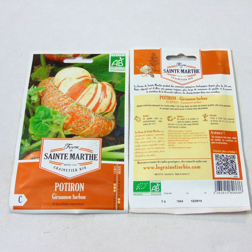 Beispiel eines Exemplars von Riesen-Kürbis Giraumon Turban Bio - Ferme de Sainte Marthe die Tüte mit 10 Samen (3g) wie geliefert